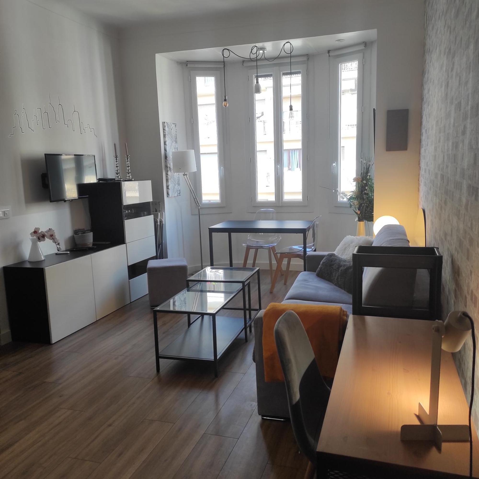 Grand Studio Confortable Au Coeur De Nizza Esterno foto